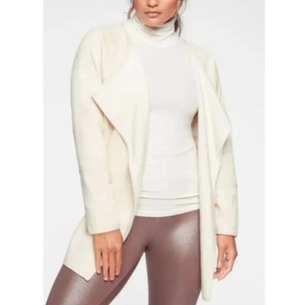 Athleta Cardigan Sweater Cozy Karma Wrap L Cream Open Front Oversized Minimalist